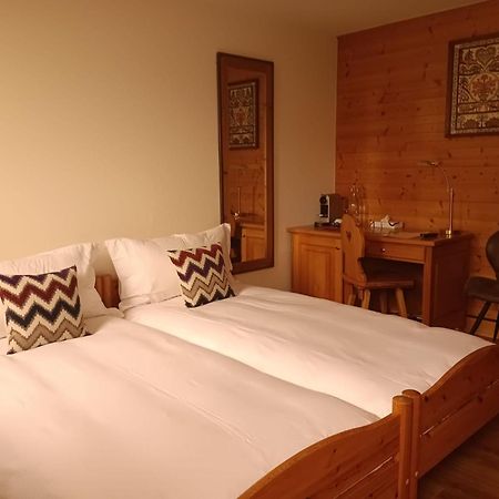 Hotel De Commune غشتاد المظهر الخارجي الصورة