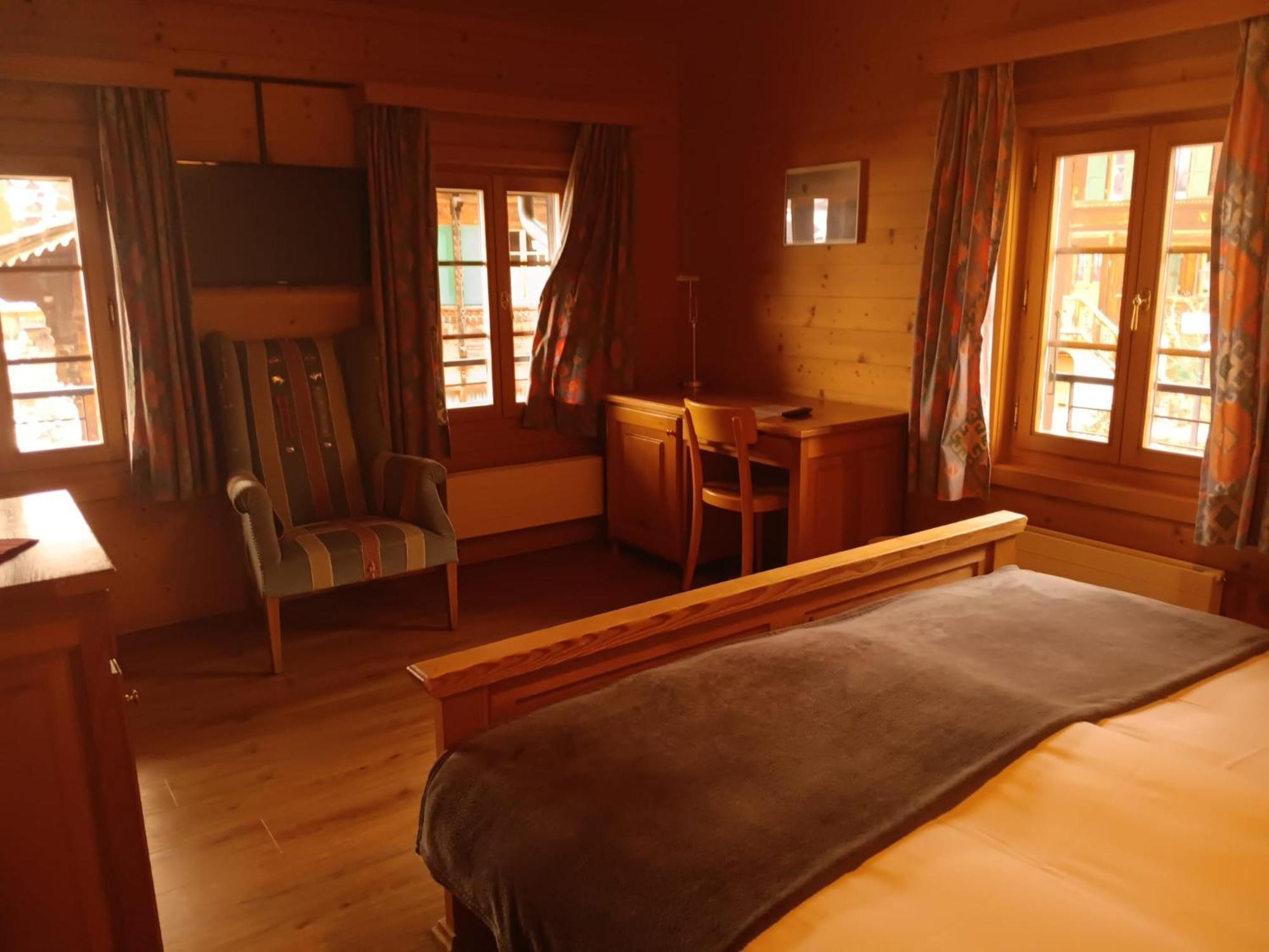 Hotel De Commune غشتاد المظهر الخارجي الصورة