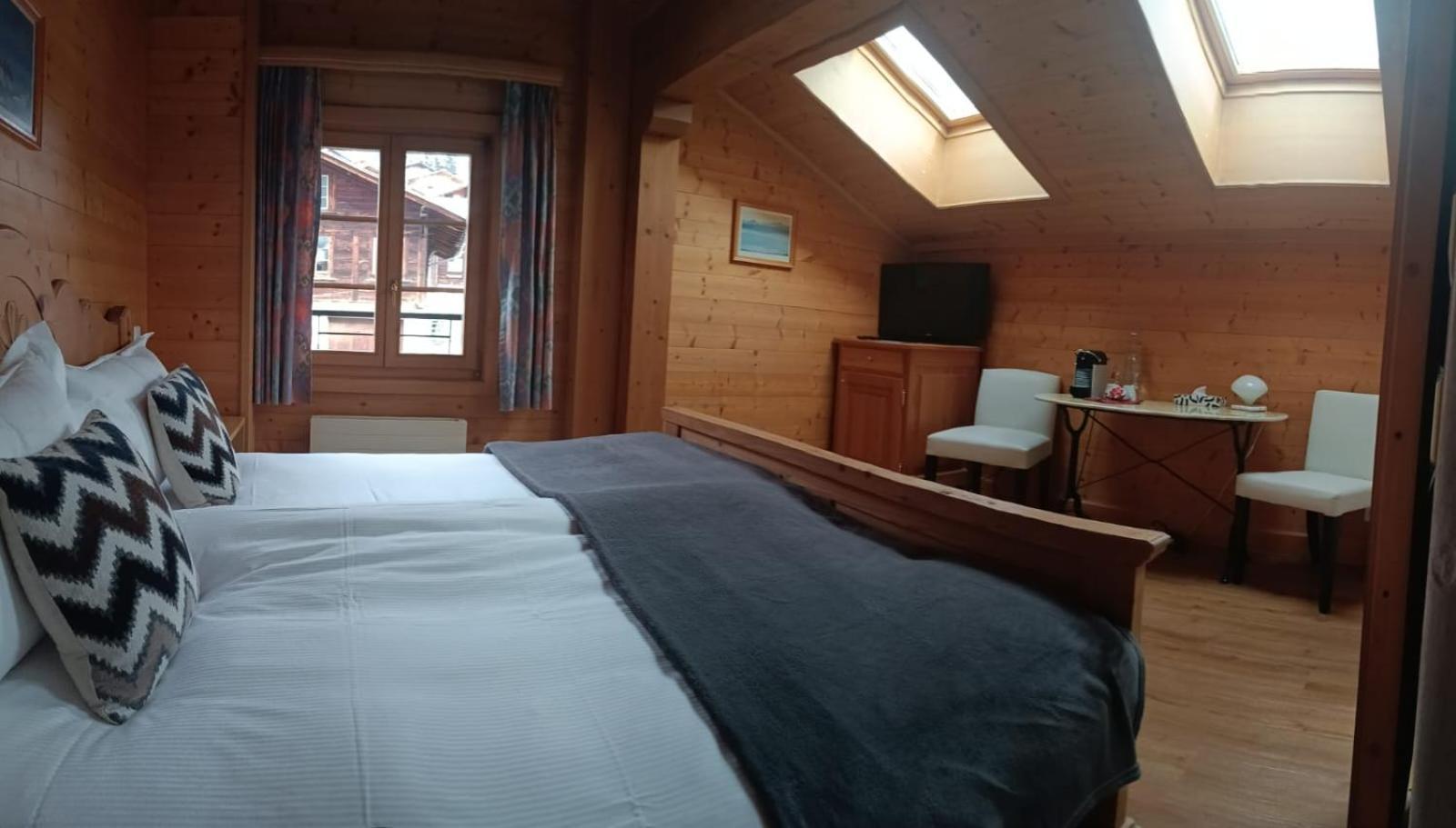 Hotel De Commune غشتاد المظهر الخارجي الصورة